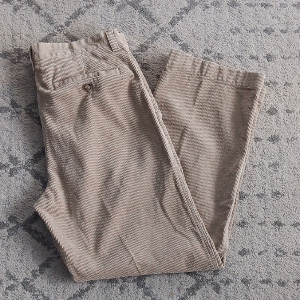 L.L. Bean Stretch Country Corduroy Pants Classic Fit Men's 34x30 Khaki 0 CYC2